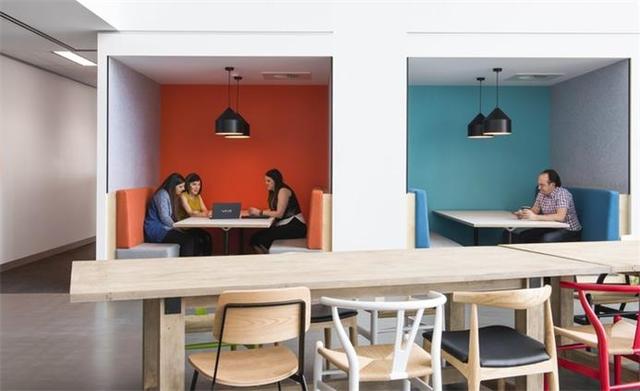 辦公空間:墨爾本在線教育公司現(xiàn)代風(fēng)格辦公室