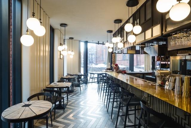 商業(yè)空間:里加老縣城現(xiàn)代風(fēng)格餐廳設(shè)計(jì)