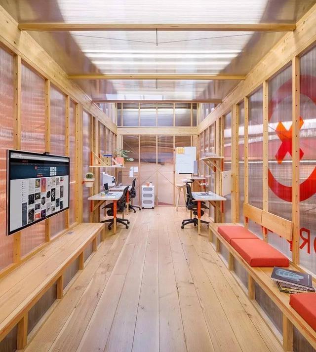 在會移動(dòng)的拖車上辦公是怎樣的一種體驗(yàn)？