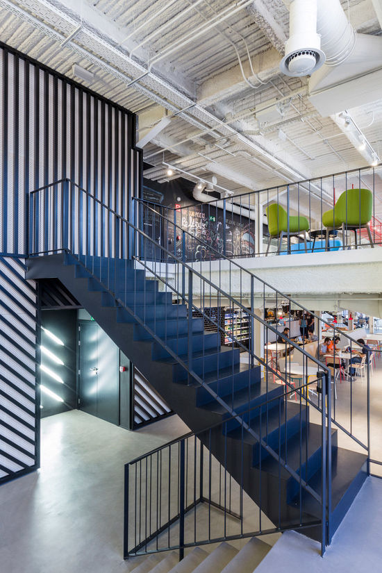 Google馬德里聯(lián)合辦公室:多彩設(shè)計恰到好處