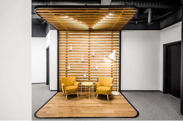 高端辦公室裝修設計經(jīng)典案例:波蘭Droids科技公司辦公室設計