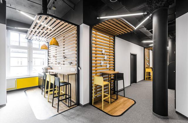 高端辦公室裝修設計經(jīng)典案例:波蘭Droids科技公司辦公室設計