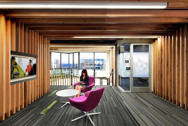 別小看回收木板條！美國VMware公司用它創(chuàng)造了獨(dú)特的木質(zhì)辦公空間